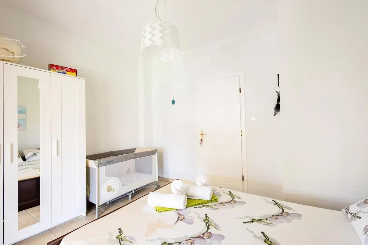 Beautiful And Cosy Apartment!!! Nikiti  Apartment